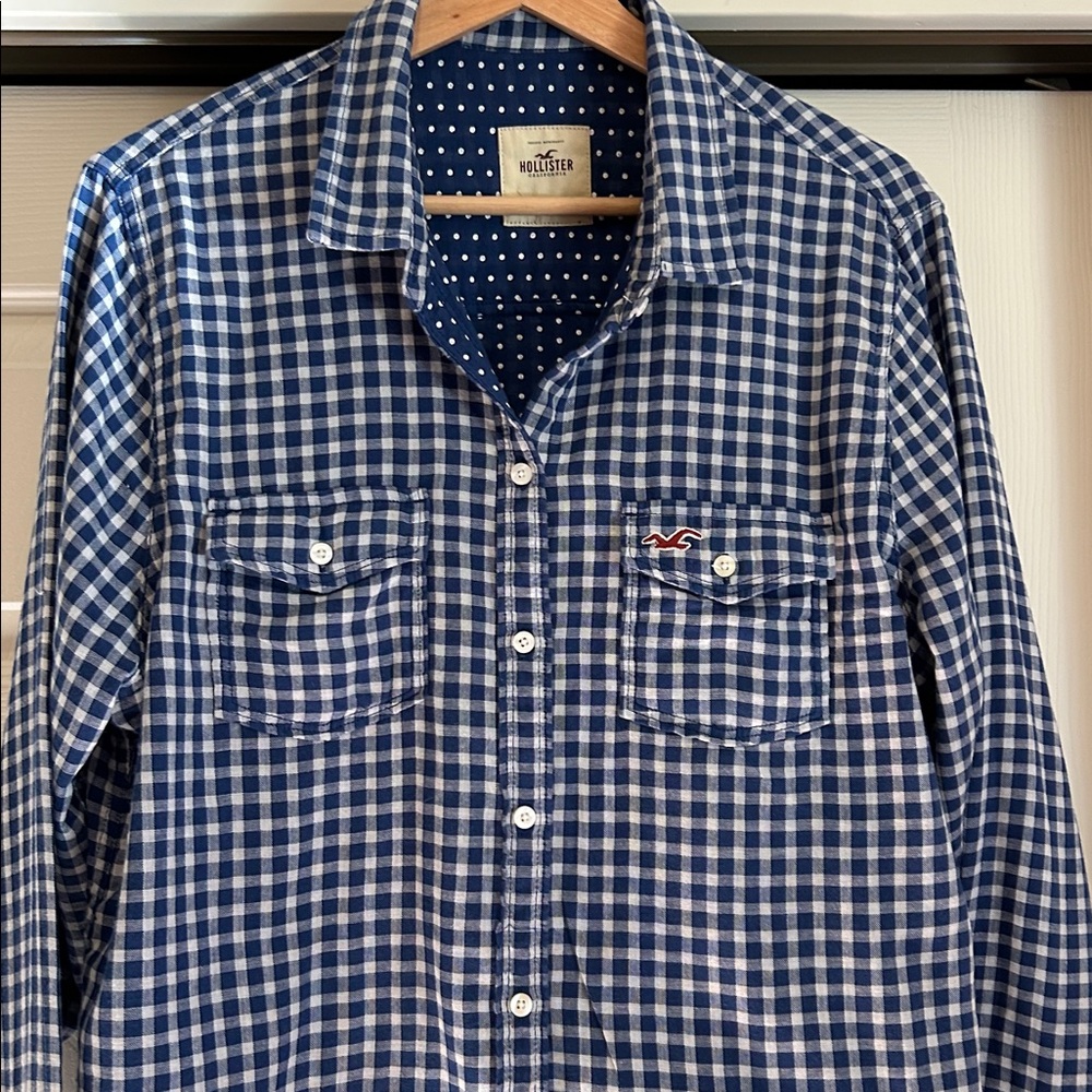Hollister Navy and White Blue Gingham Button Up Shirt Size Large